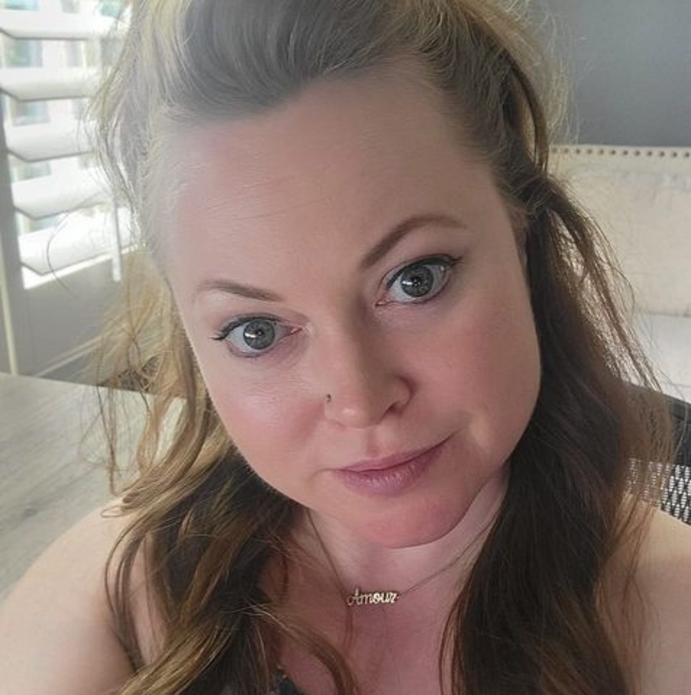 Meet your Posher, Helen